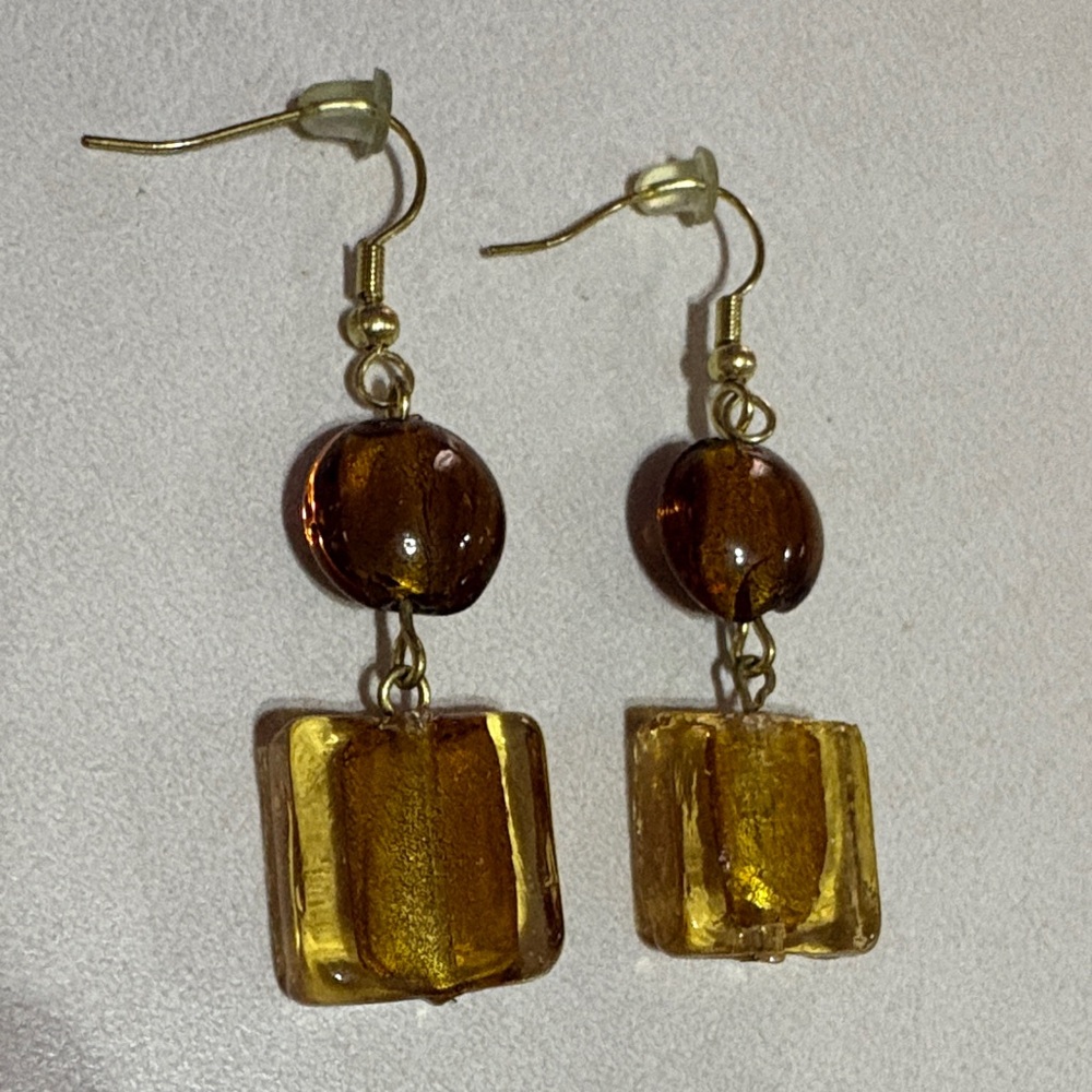 Gold and Brown Jewelry Set - Picture 3 of 6